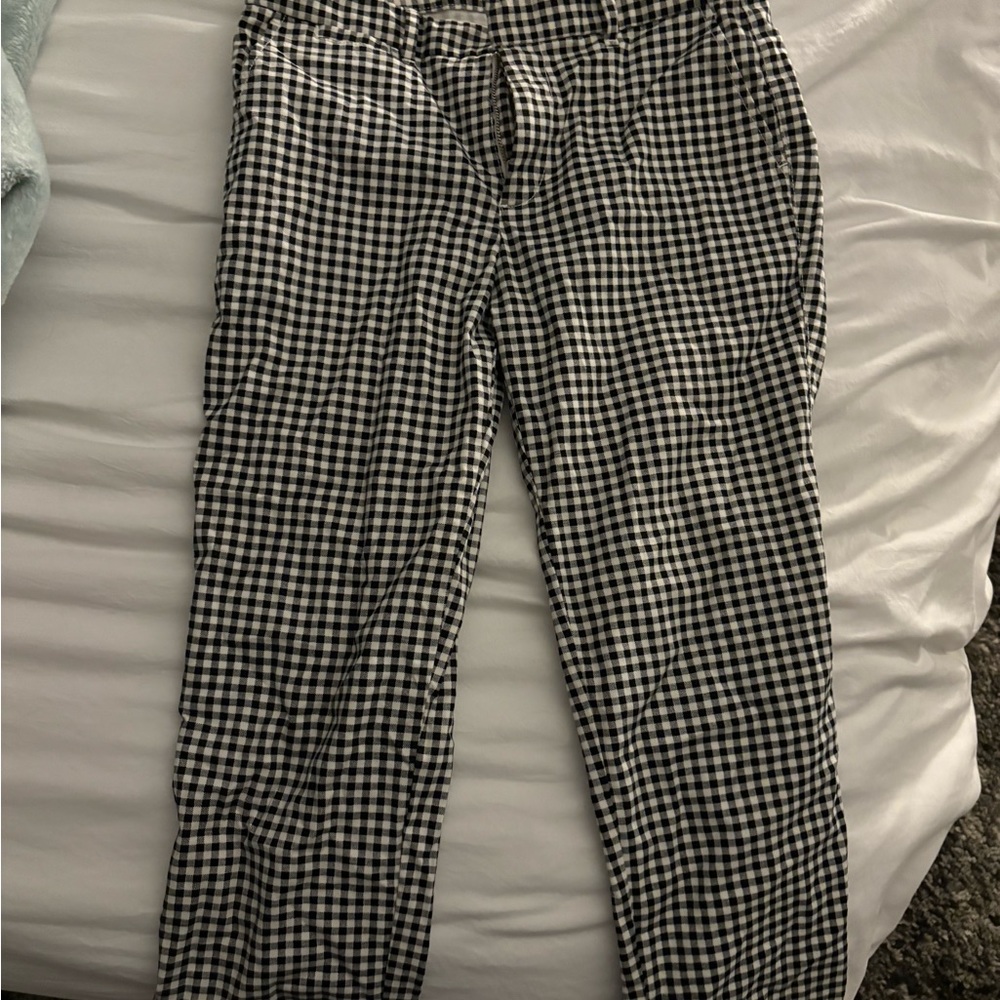 Gap slim crop pants